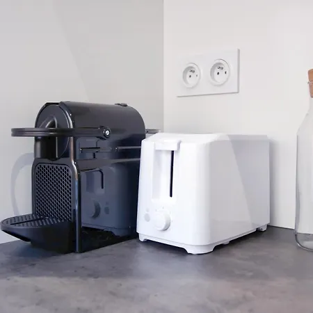 Nuiteejour Centre * Niort