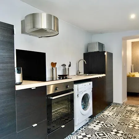 アパート Nuiteejour Centre *