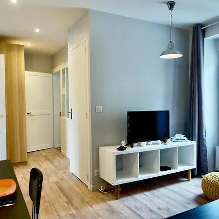 Nuiteejour Centre Lägenhet Niort