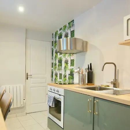 アパート Nuiteejour Centre