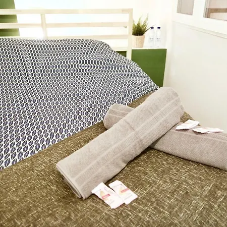 アパート Nuiteejour Centre ニオール